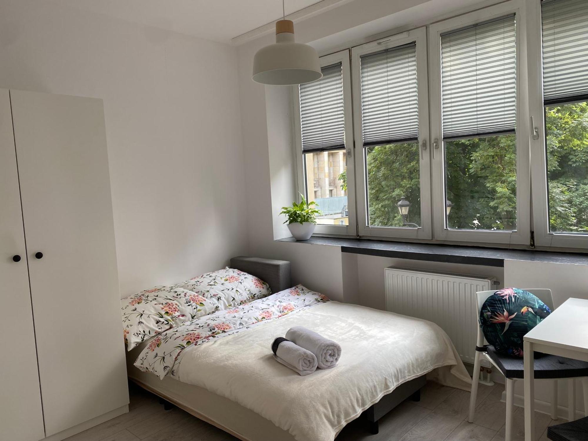 Kawalerki Basi Przy Dabrowskiego 22 Katowice Luaran gambar